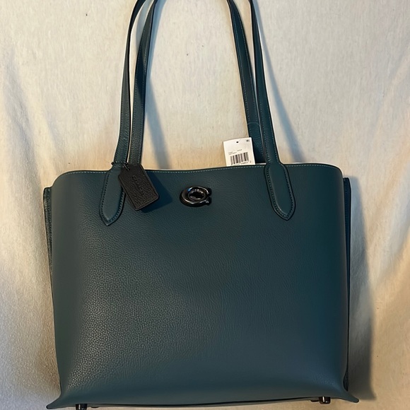 New Coach Willow Tote in Forest green - Picture 2 of 7